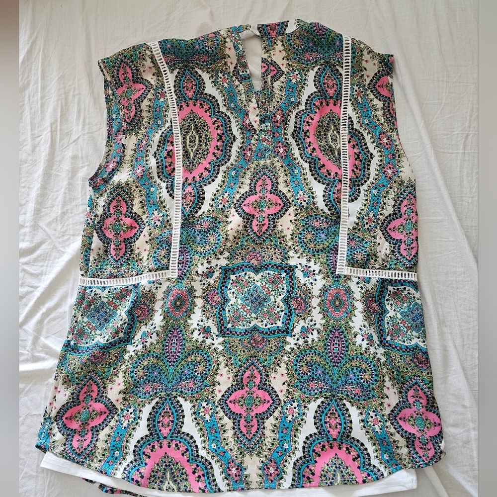 💚Daniel Rainn Sleeveless Lined Paisley Blouse New Without Tag - Picture 4 of 4